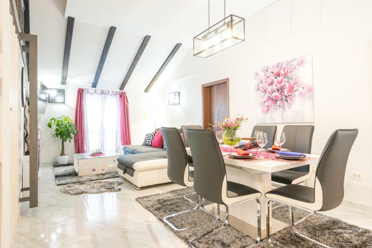 Tranquility And Nature In 4 Bedroom With Sea View Mokošica Exterior foto