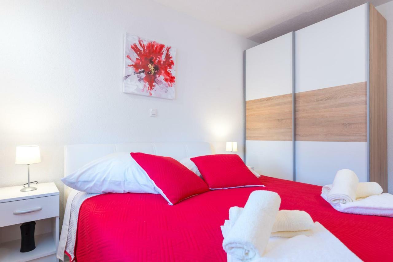 Tranquility And Nature In 4 Bedroom With Sea View Mokošica Exterior foto