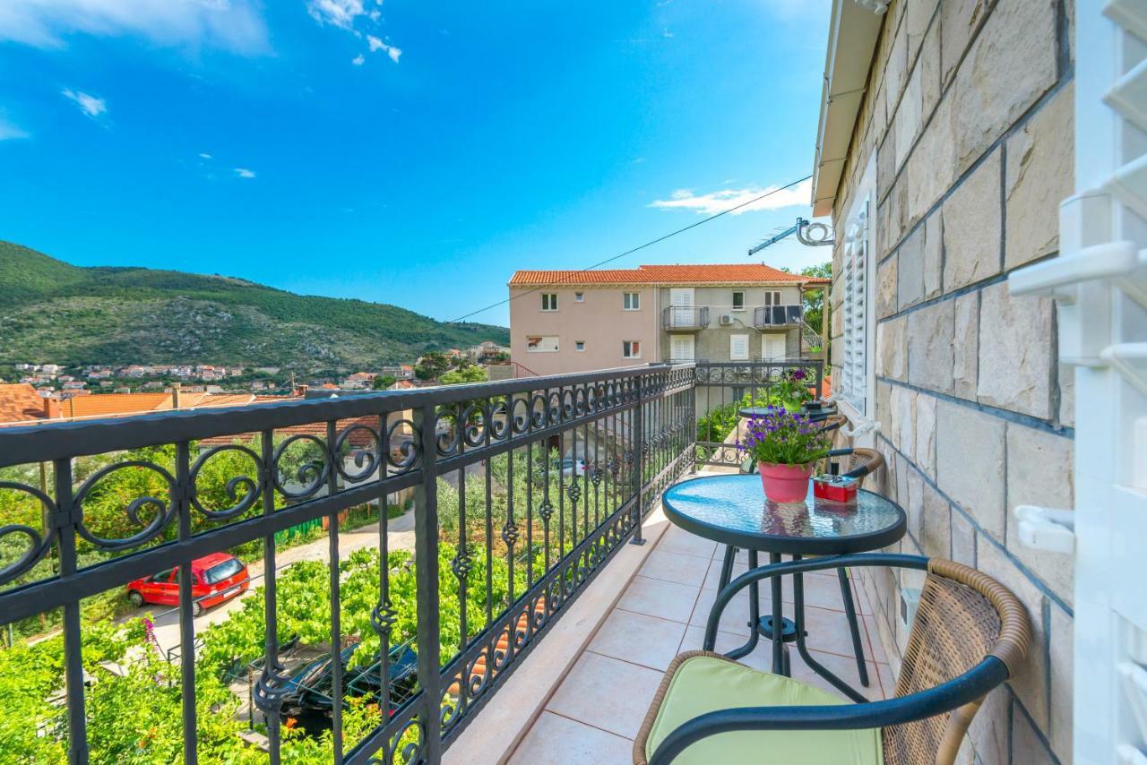 Tranquility And Nature In 4 Bedroom With Sea View Mokošica Exterior foto