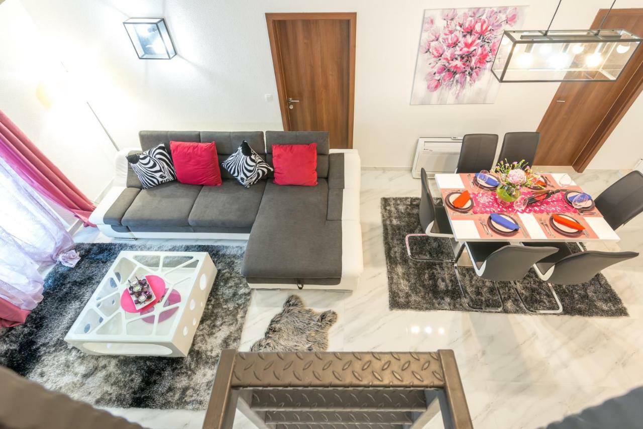 Tranquility And Nature In 4 Bedroom With Sea View Mokošica Exterior foto
